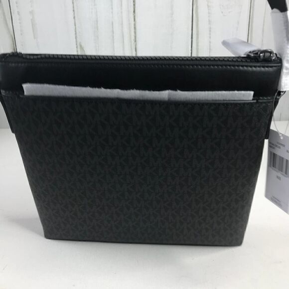 Michael Kors Cooper Womens Crossbody NWT - Picture 4 of 9